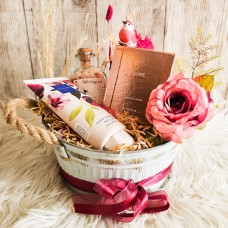 Spa Escape Basket